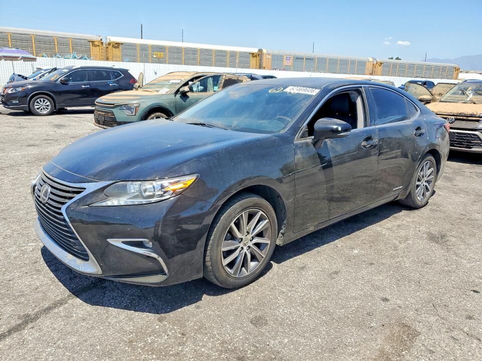 2016 LEXUS ES