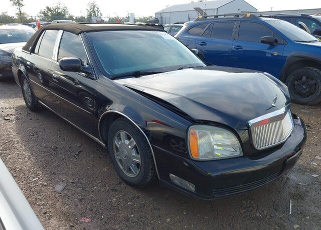 2004 CADILLAC Deville