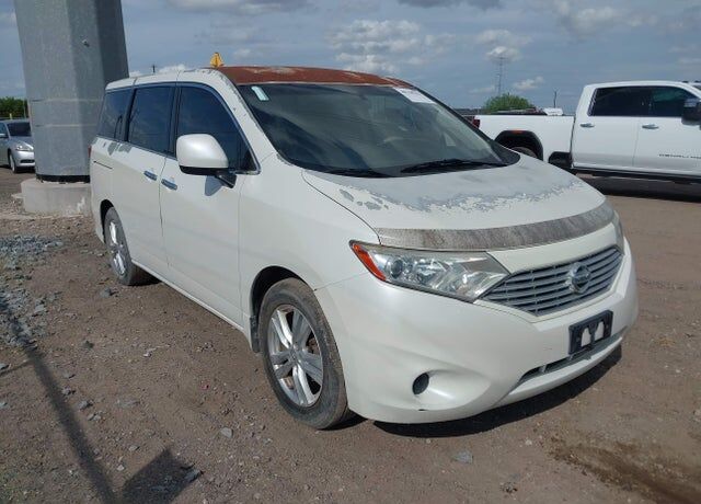 2015 NISSAN Quest