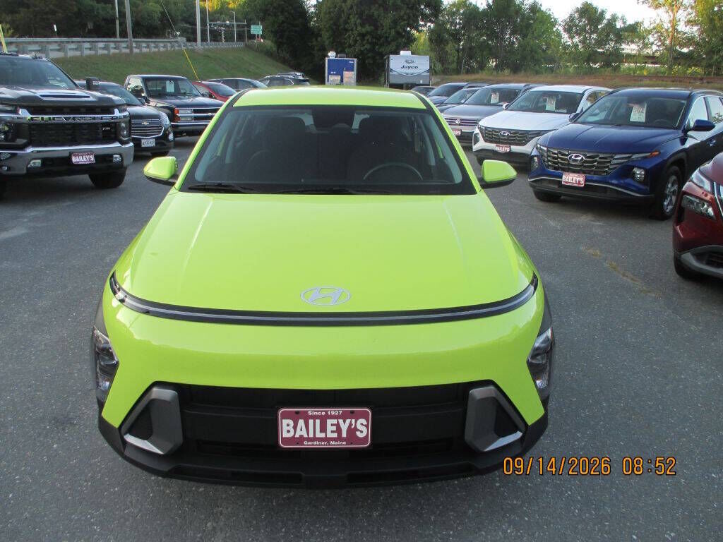2024 HYUNDAI Kona
