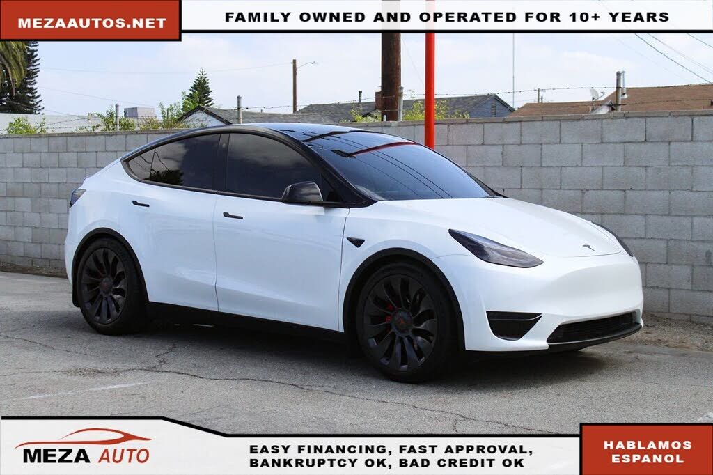 2022 TESLA Model Y