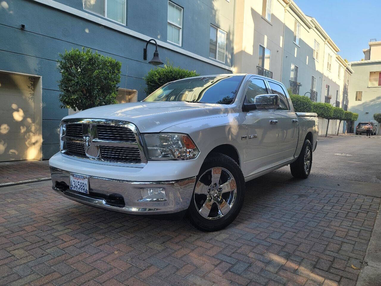 2010 DODGE Ram