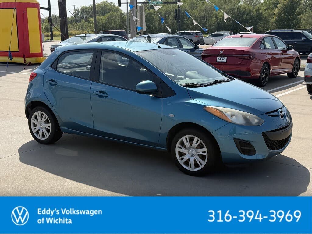 2012 MAZDA Mazda2