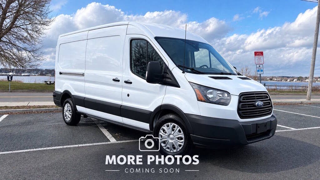 2018 FORD Transit