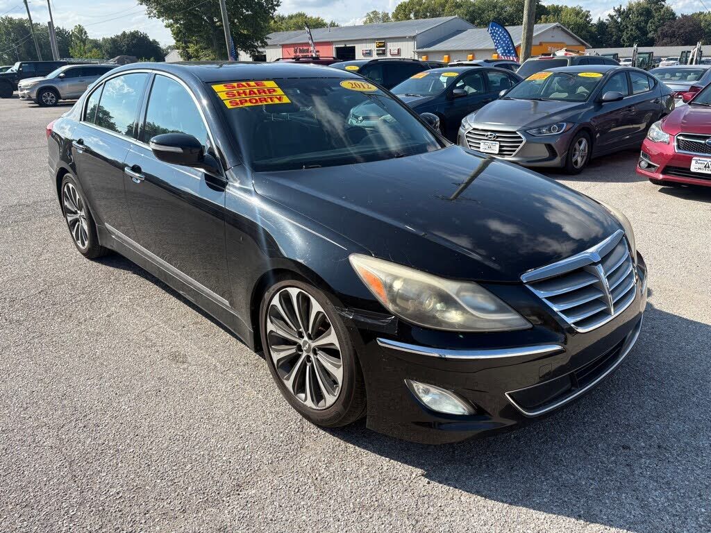 2012 HYUNDAI Genesis