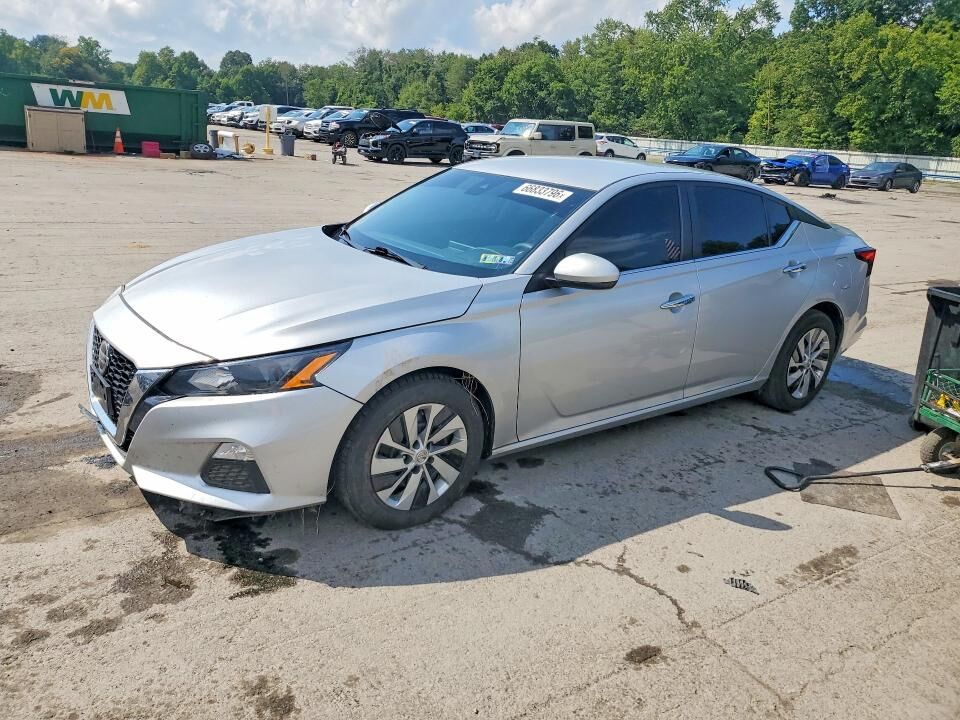 2022 NISSAN Altima