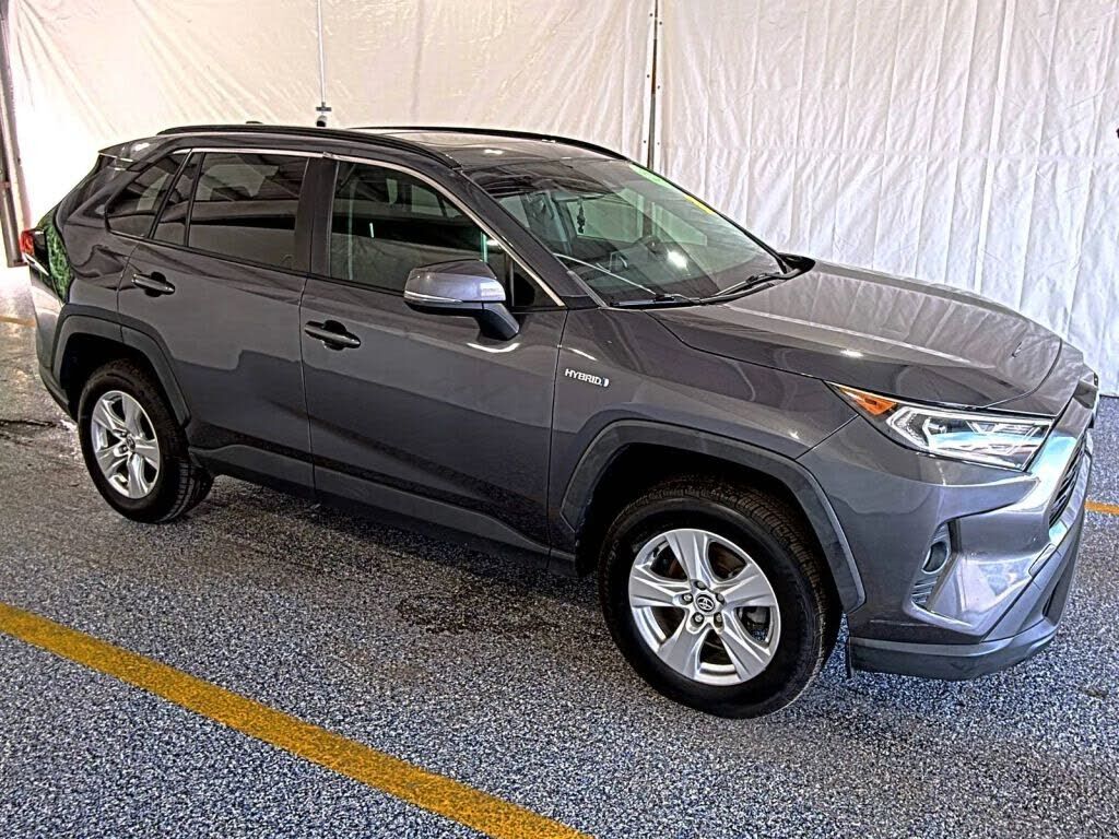 2020 TOYOTA RAV4