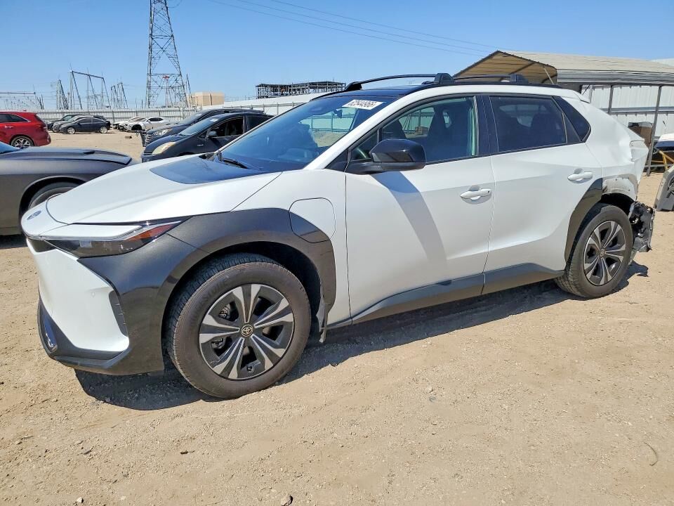 2025 TOYOTA bZ4X