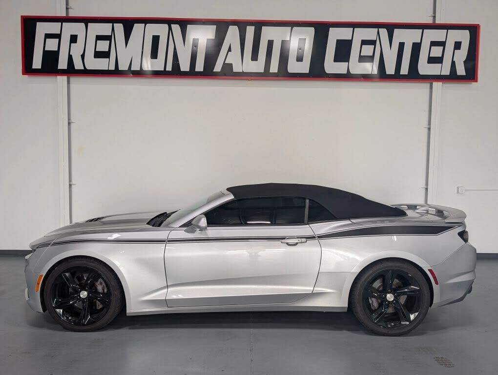 2019 CHEVROLET Camaro