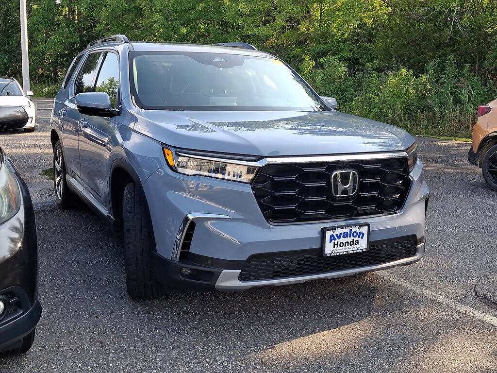 2023 HONDA Pilot