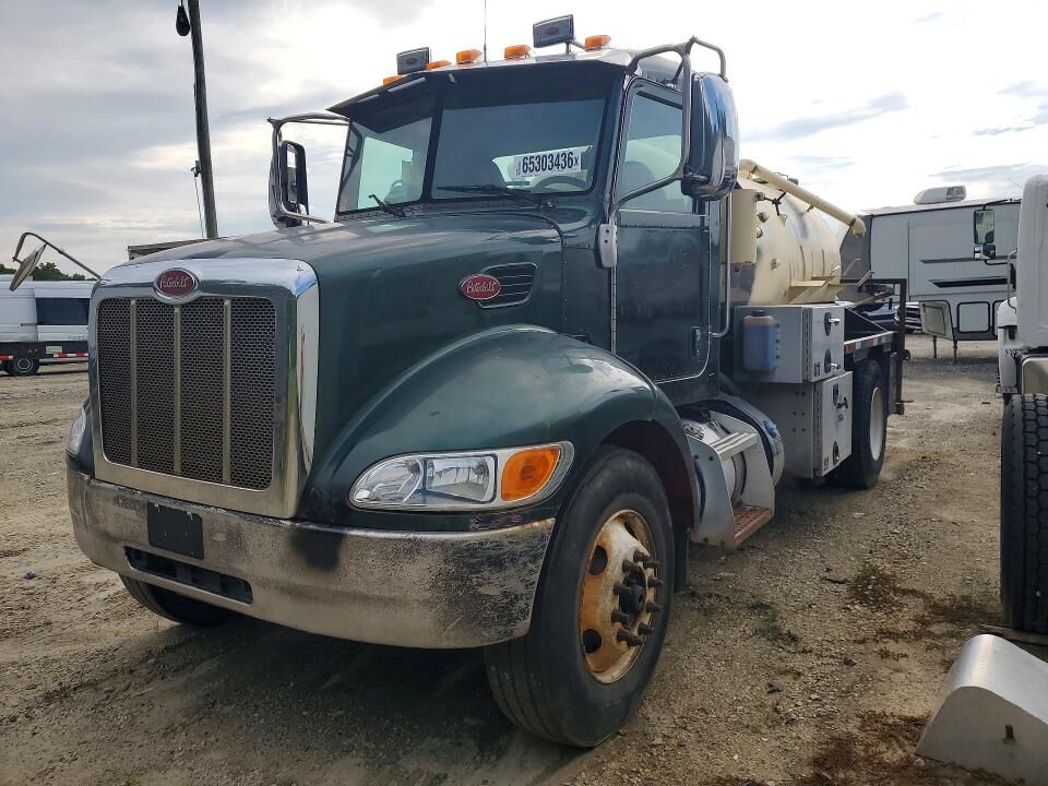 1983 PETERBILT 337