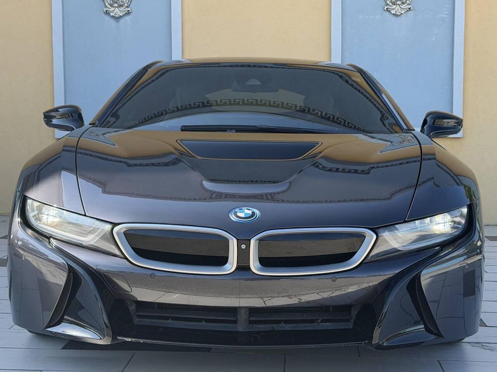 2015 BMW i8