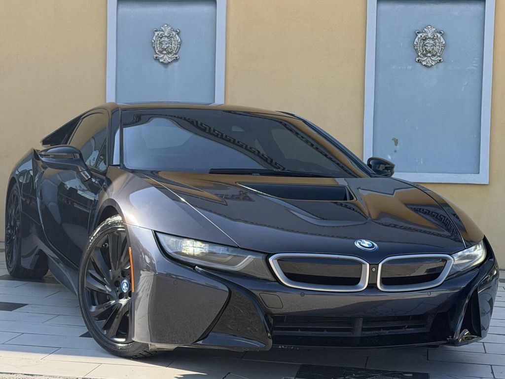2015 BMW i8
