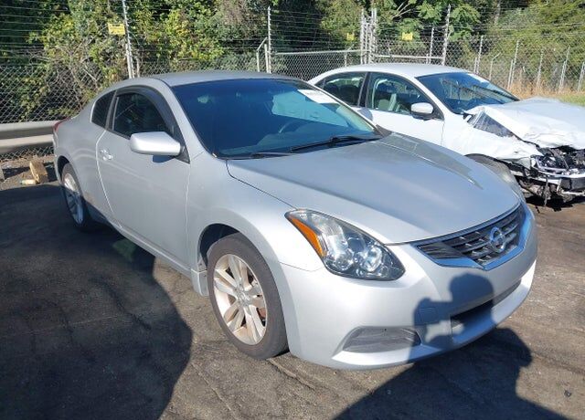 2011 NISSAN Altima