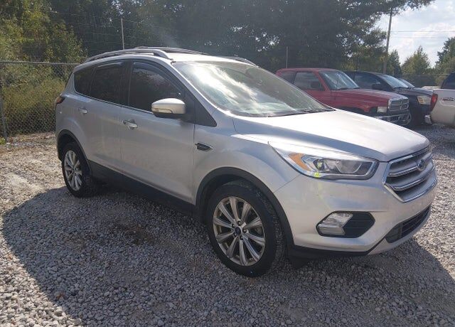 2017 FORD Escape