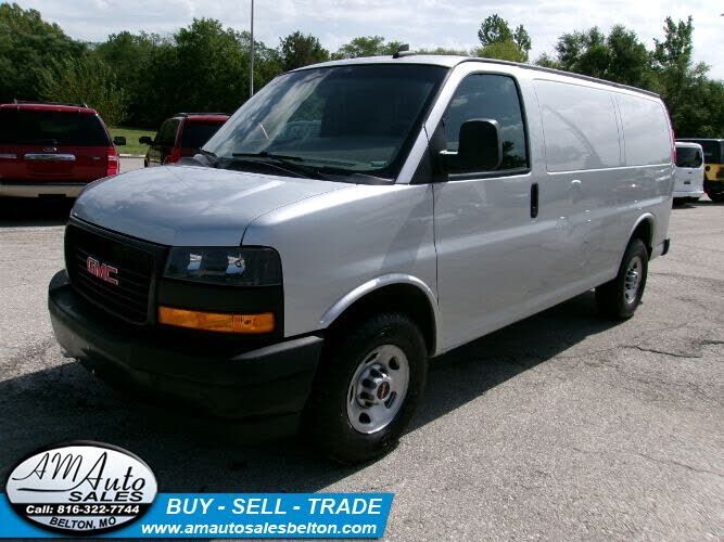 2022 GMC Savana