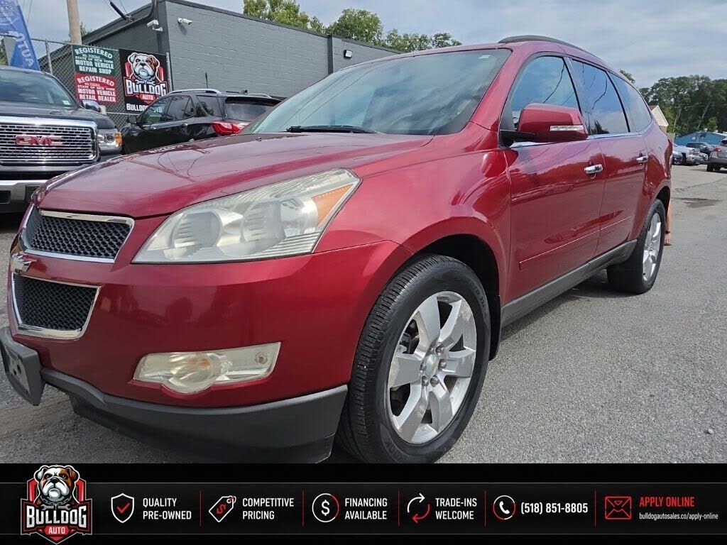 2011 CHEVROLET Traverse