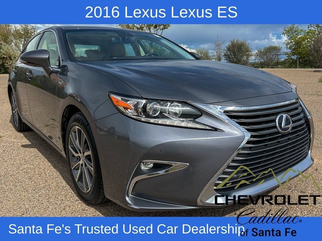 2016 LEXUS ES