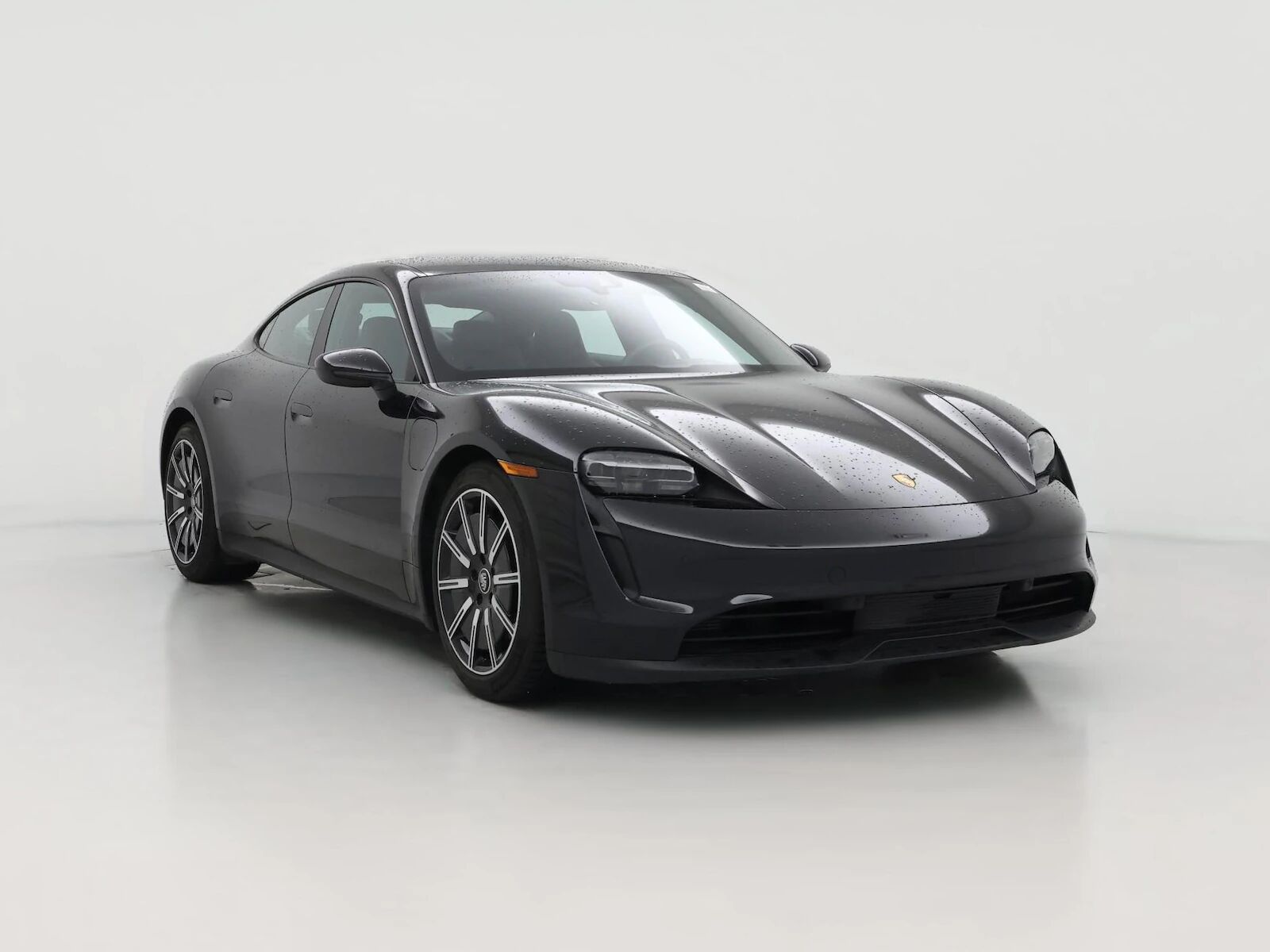 2022 PORSCHE Taycan