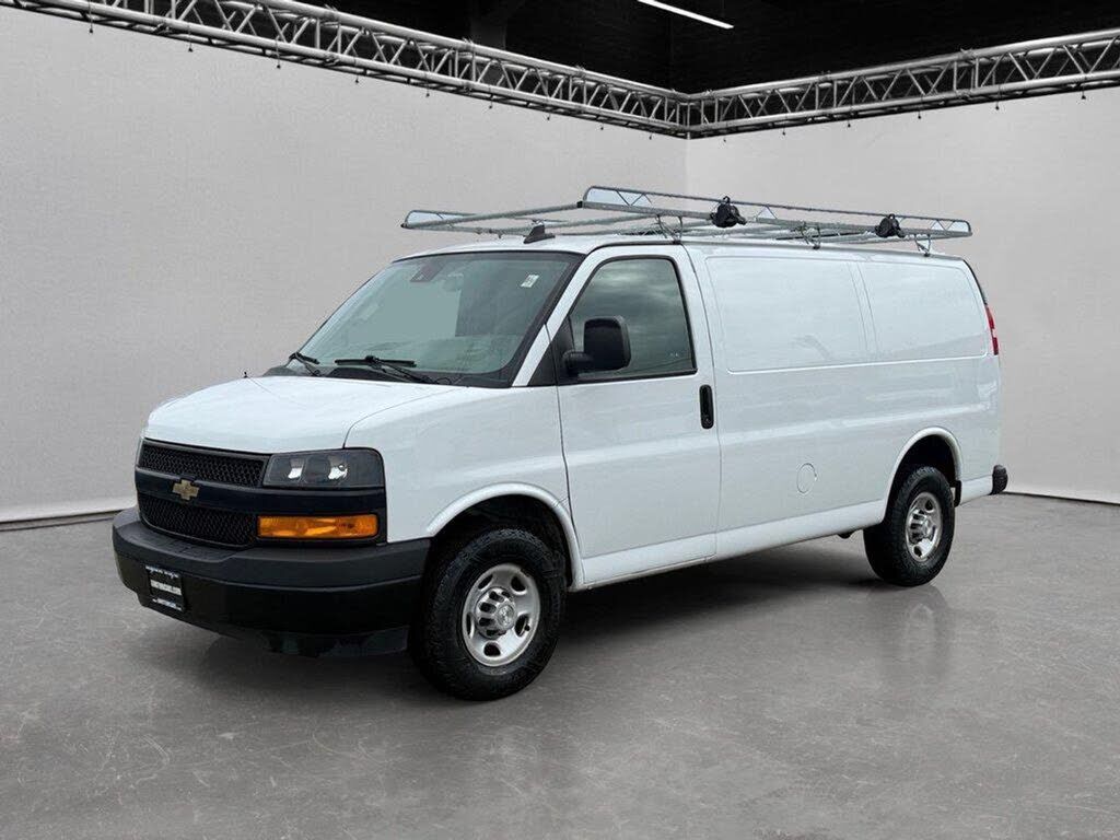 2021 CHEVROLET Express