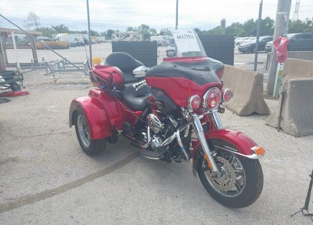 2012 HARLEY DAVIDSON Tri Glide Ultra Classic