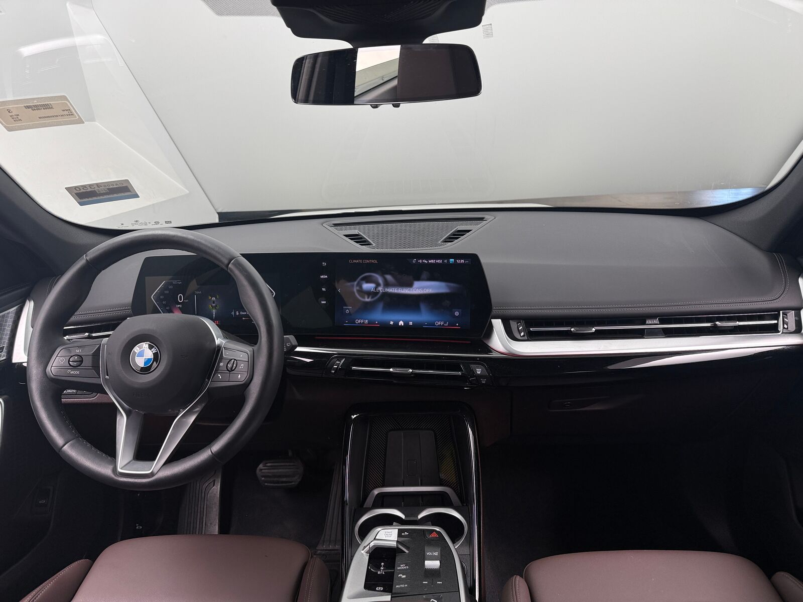 2025 BMW X1