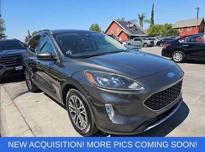 2020 FORD Escape