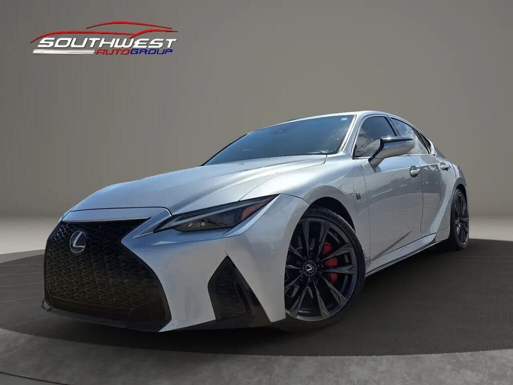 2024 LEXUS IS