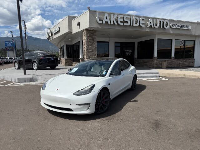 2020 TESLA Model 3