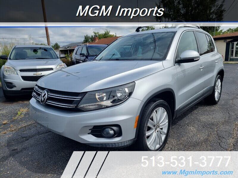 2012 VOLKSWAGEN Tiguan