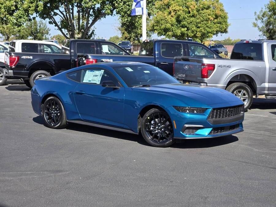 2026 FORD Mustang