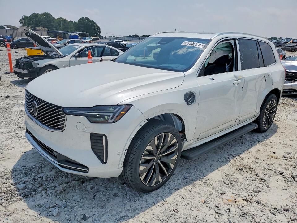 2025 VOLVO XC90
