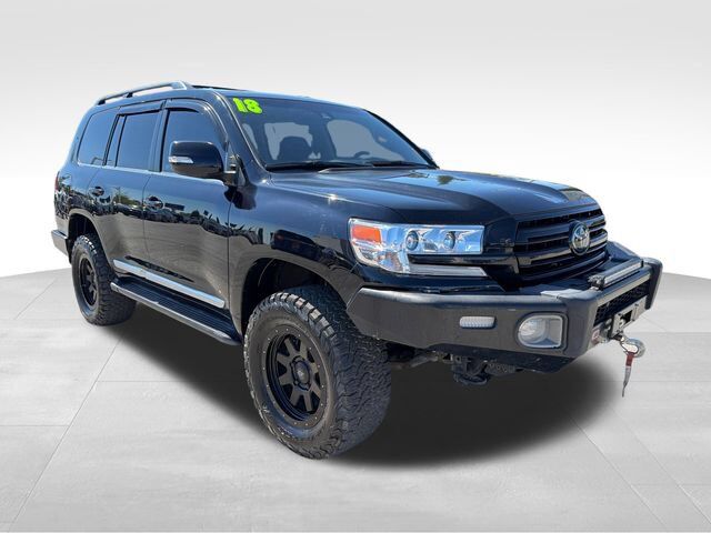 2018 TOYOTA Land Cruiser