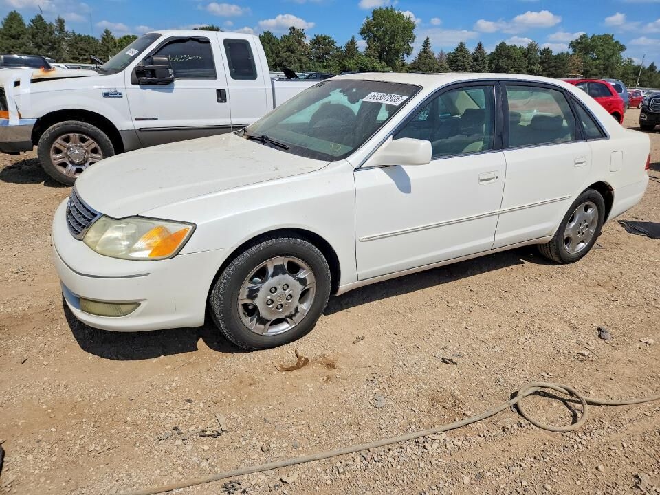2003 TOYOTA Avalon