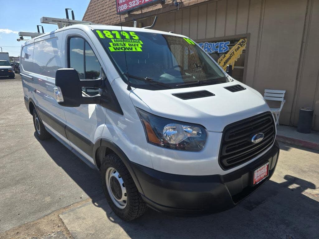 2019 FORD Transit