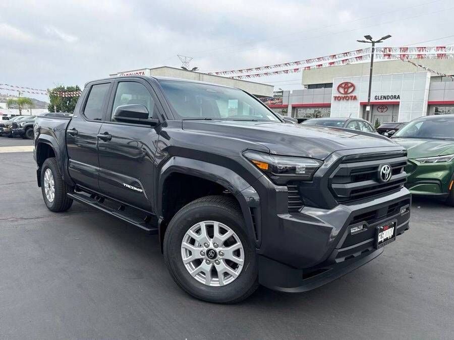 2026 TOYOTA Tacoma