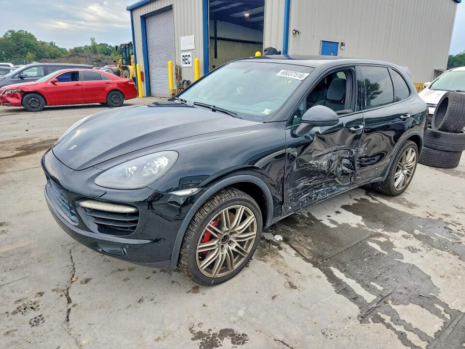 2012 PORSCHE Cayenne
