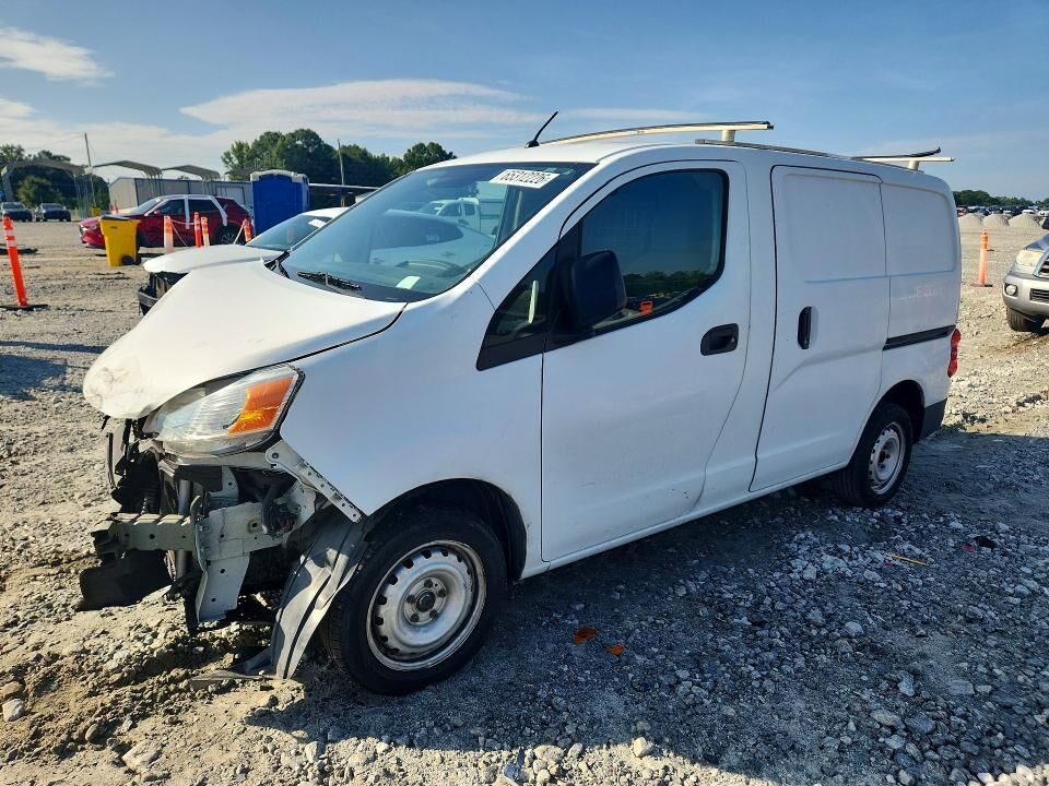 2015 NISSAN NV200