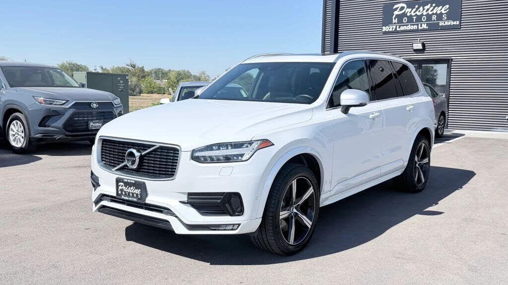 2019 VOLVO XC90