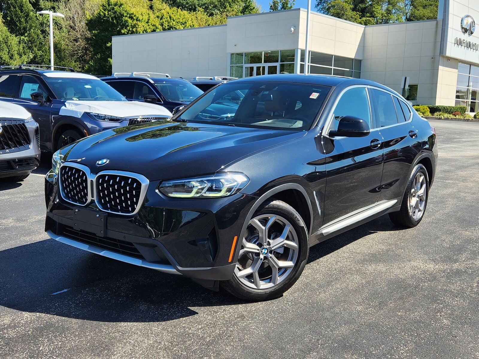 2023 BMW X4