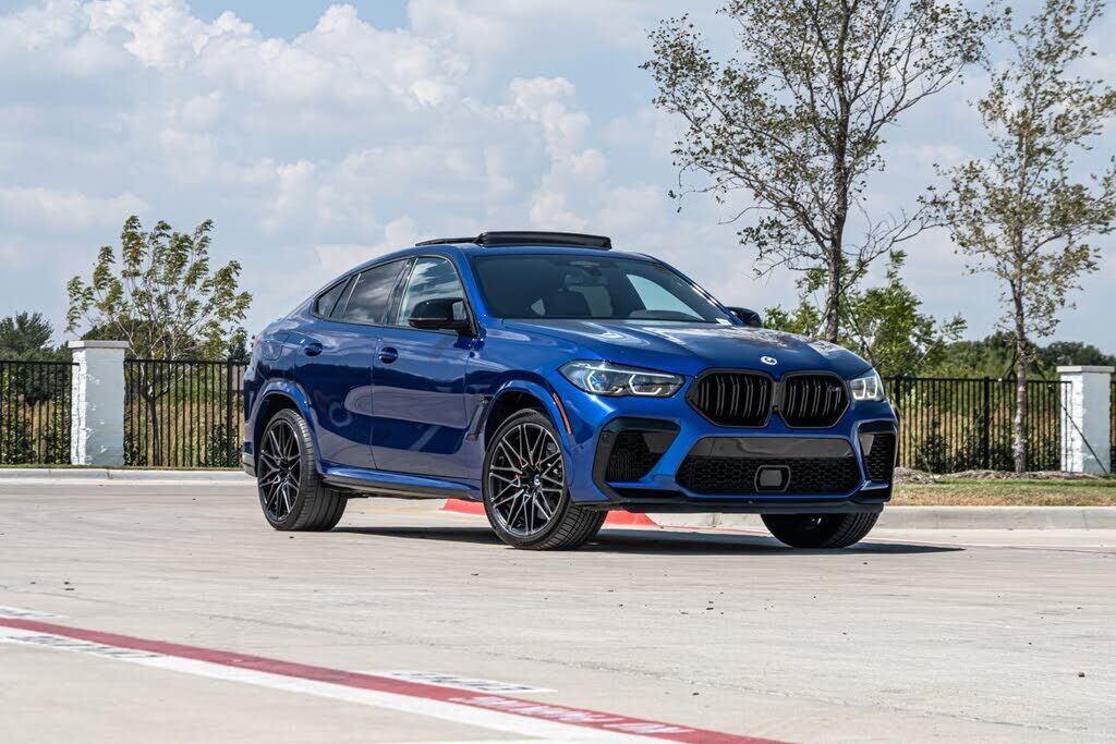 2022 BMW X6