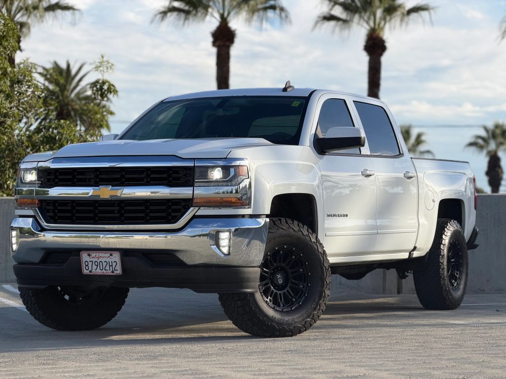 2017 CHEVROLET Silverado