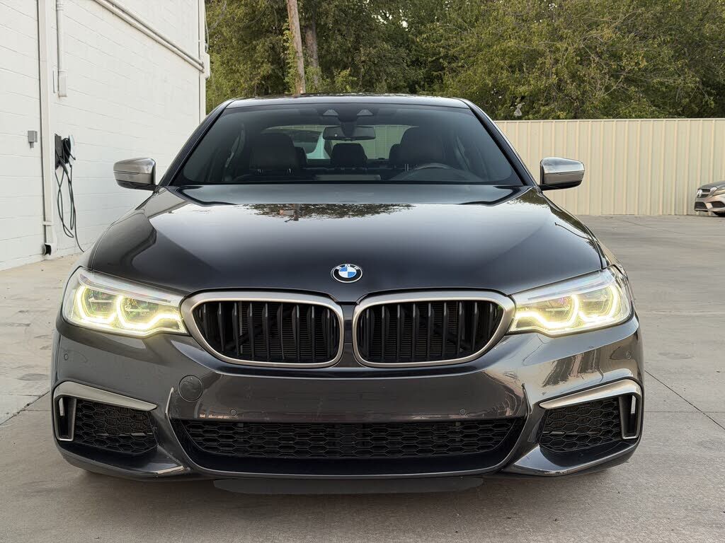 2018 BMW M550i
