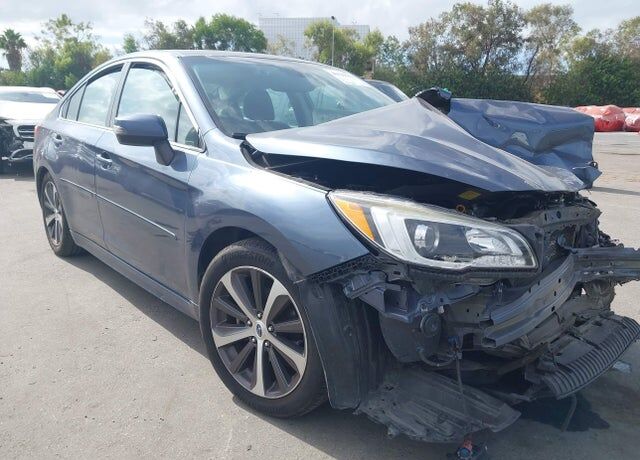 2015 SUBARU Legacy