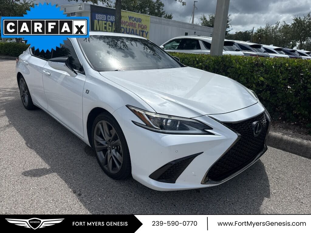2020 LEXUS ES