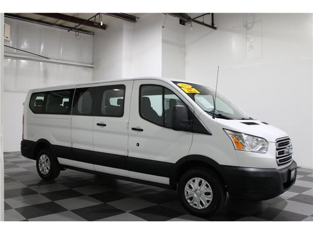 2019 FORD Transit