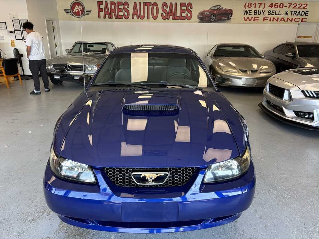 2004 FORD Mustang