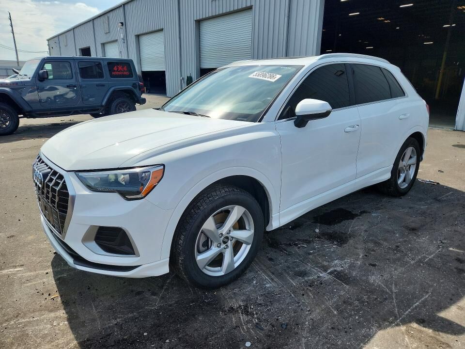 2021 AUDI Q3