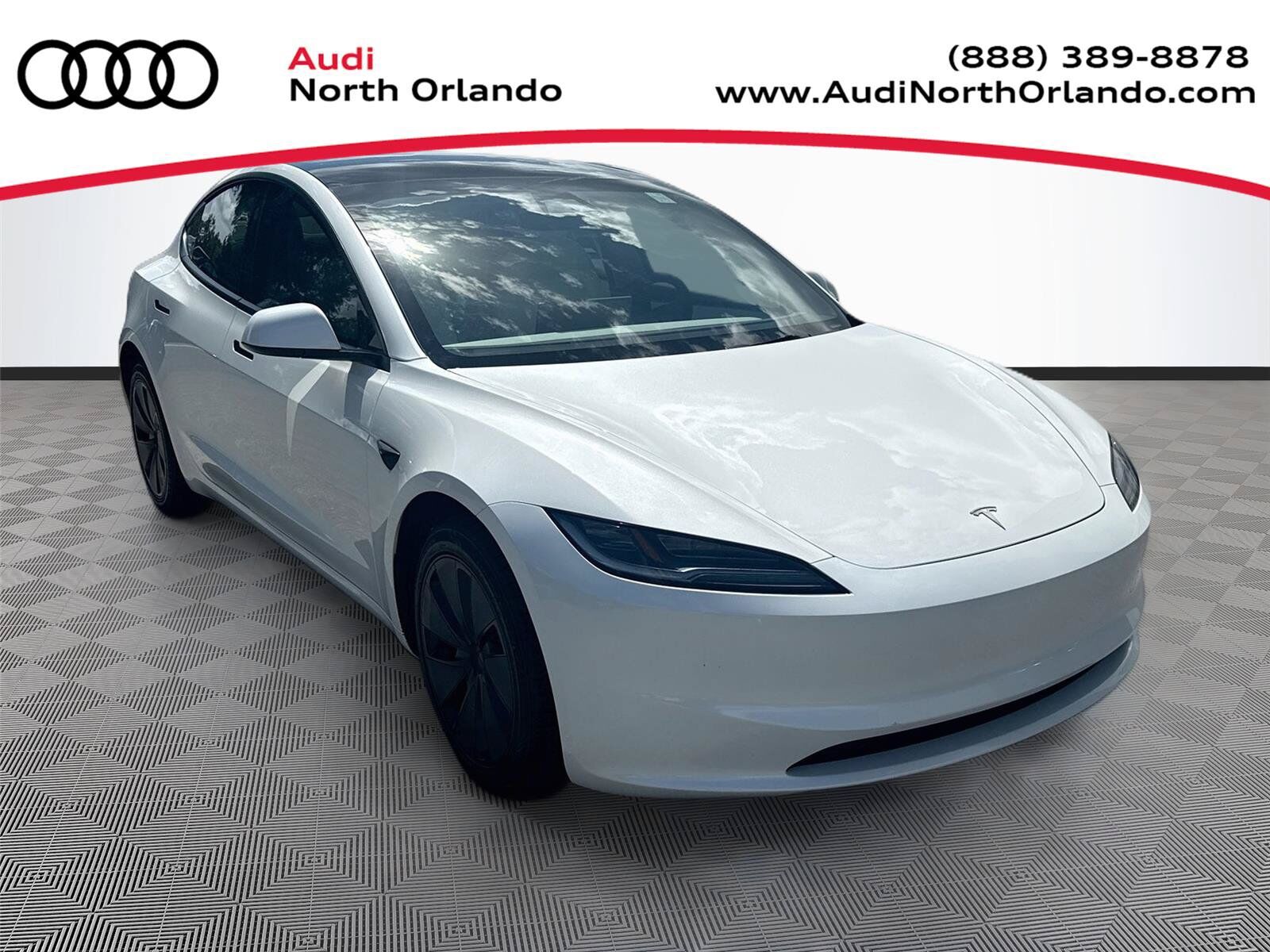 2024 TESLA Model 3