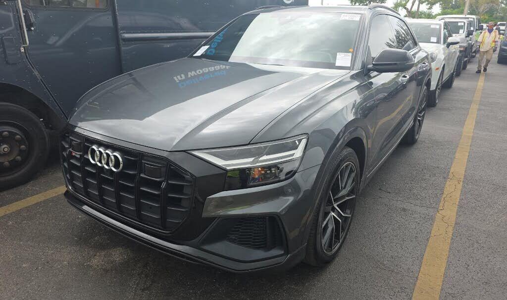 2021 AUDI SQ8